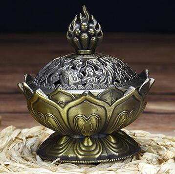 Antique alloy copper tower aromatherapy furnace