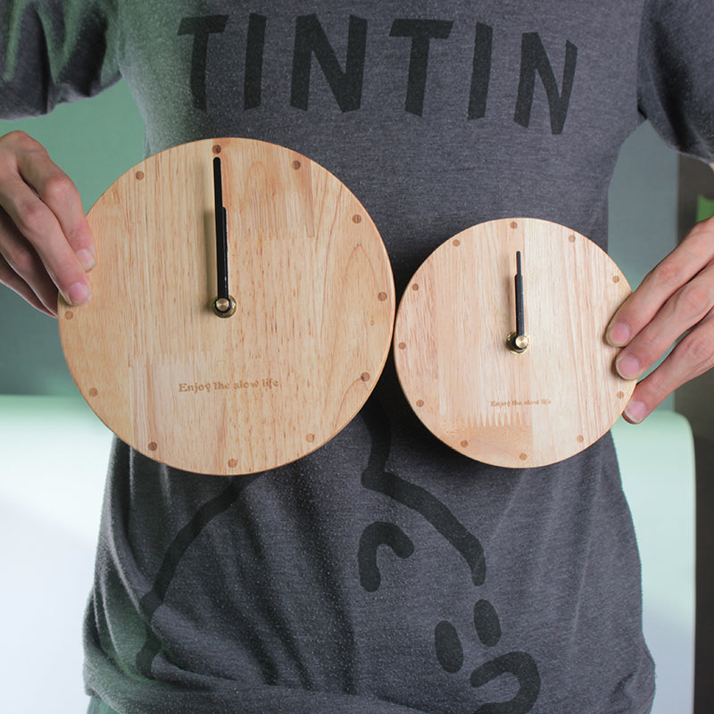 Wooden Clock Simple Solid Wood Desk Clock Table Clock Silent Ornament Clock Sitting Clock Living Room Creative Personality Clock