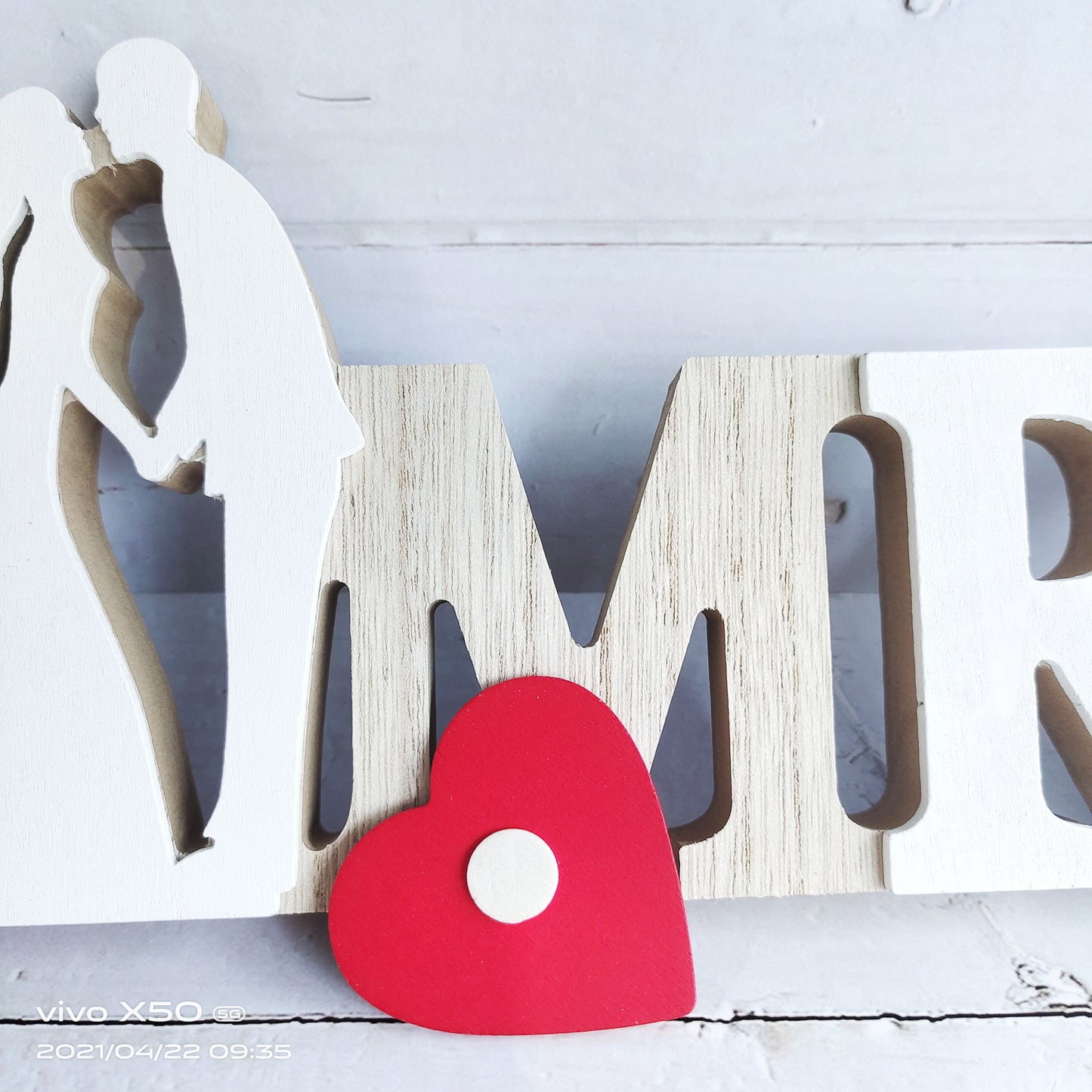 MR&MRS Creative Home Furnishing Decoration Wedding Props Wooden English Letter Decoration Wedding Decoration Ornaments