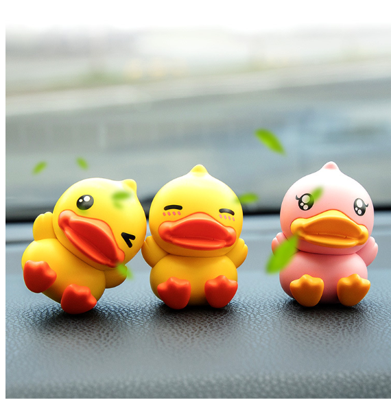 Little yellow duck car aromatherapy