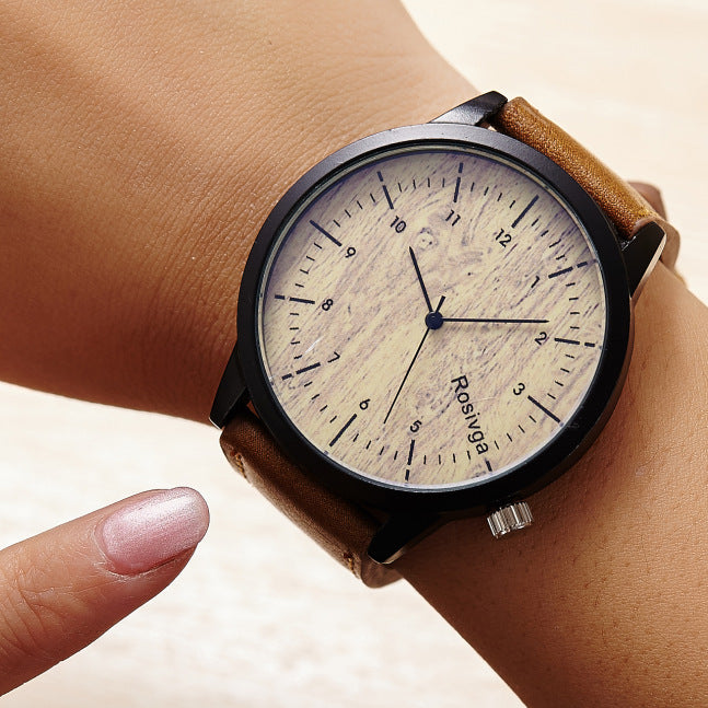 Wind wood pattern couple watch