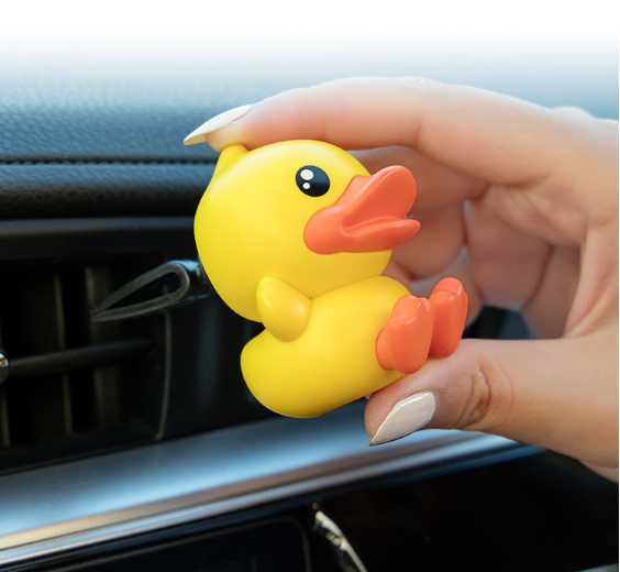Little yellow duck car aromatherapy