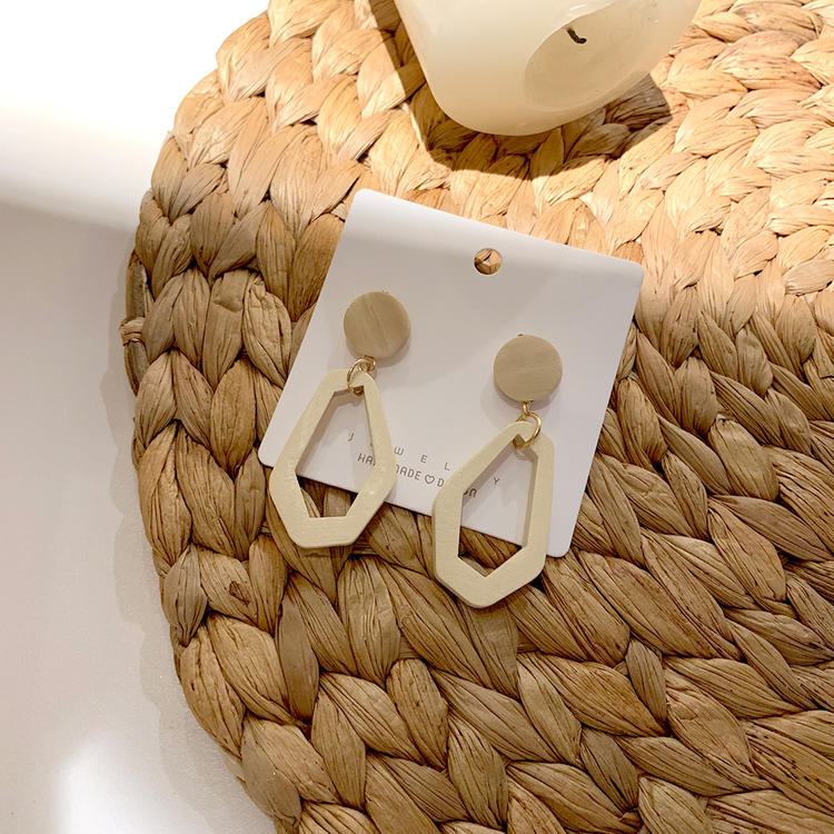 Earring Female Autumn Winter Vintage Versatile Wood