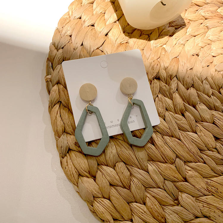 Earring Female Autumn Winter Vintage Versatile Wood